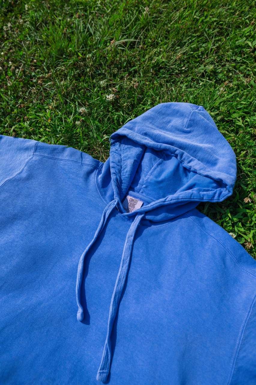 ADULT HOODED SWEATSHIRT | PrintoTerra