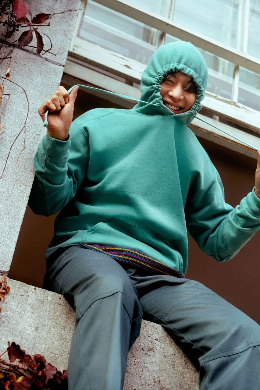 ADULT HOODED SWEATSHIRT | PrintoTerra