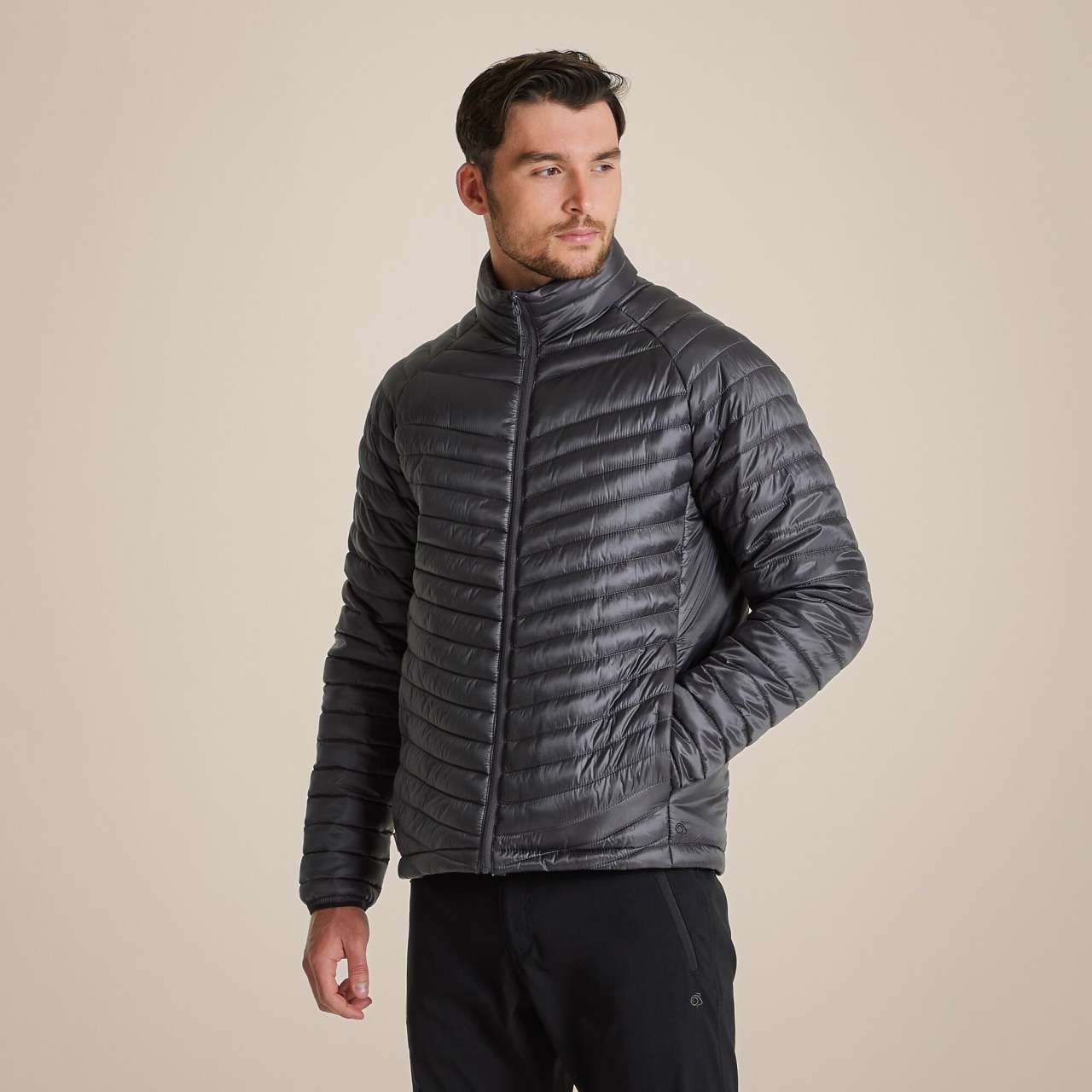 https://www.ldy.hr/_assets/_PrintoTerra/craghoppers/model/crcen001/crcen001-3.jpg