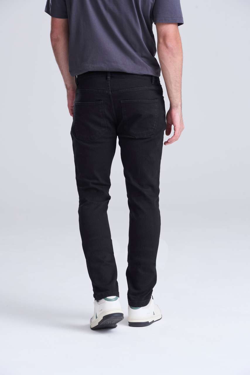https://impresamissoni.com/_im/_printoterra/so-denim/model/sd004/sd004-10.jpg