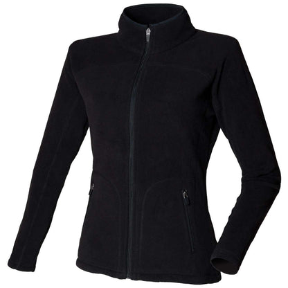 https://www.ldy.hr/_assets/_PrintoTerra/skinny-fit/model/sfk028/sfk028.jpg